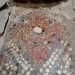 Ai piedi dellaltare invece risalta un lacerto di pavimento mosaicale a tessere colorate del XVI secolo, ma la cui composizione ricorda rivestimenti simili di epoca bizantina presenti a Santa Maria del Buonconsiglio e nel succorpo della Cattedrale di San Sabino